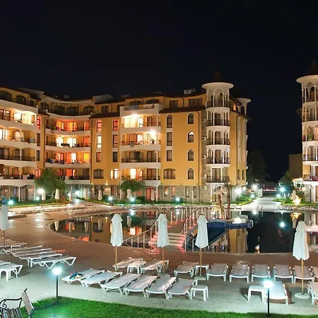 Royal Sun With Pool View