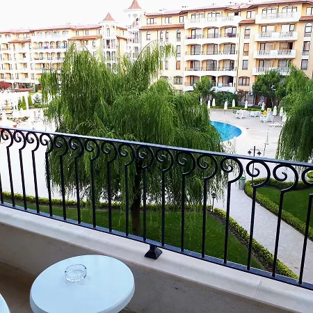 Royal Sun With Pool View Apartmán Sluneční pobřeží