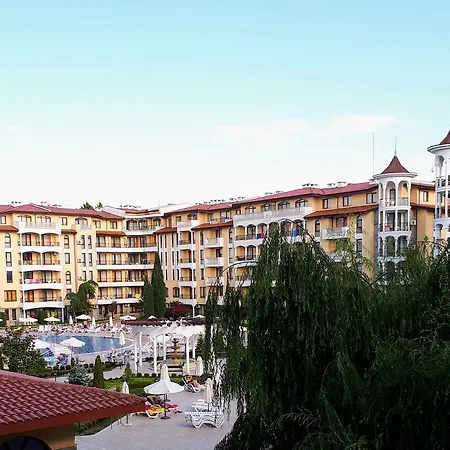 Royal Sun With Pool View Слънчев бряг